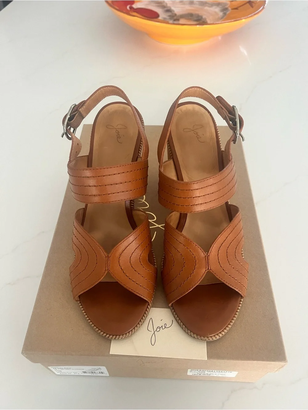 Josie elegant tan
